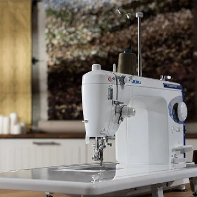 MÁQUINA DE COSER JUKI TL 2200 QVP MINI