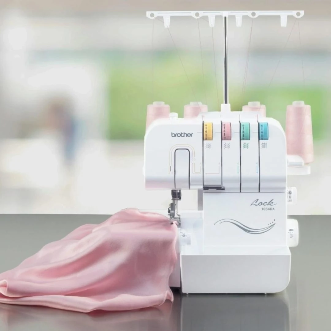 MÁQUINA REMALLADORA BROTHER 1034DX