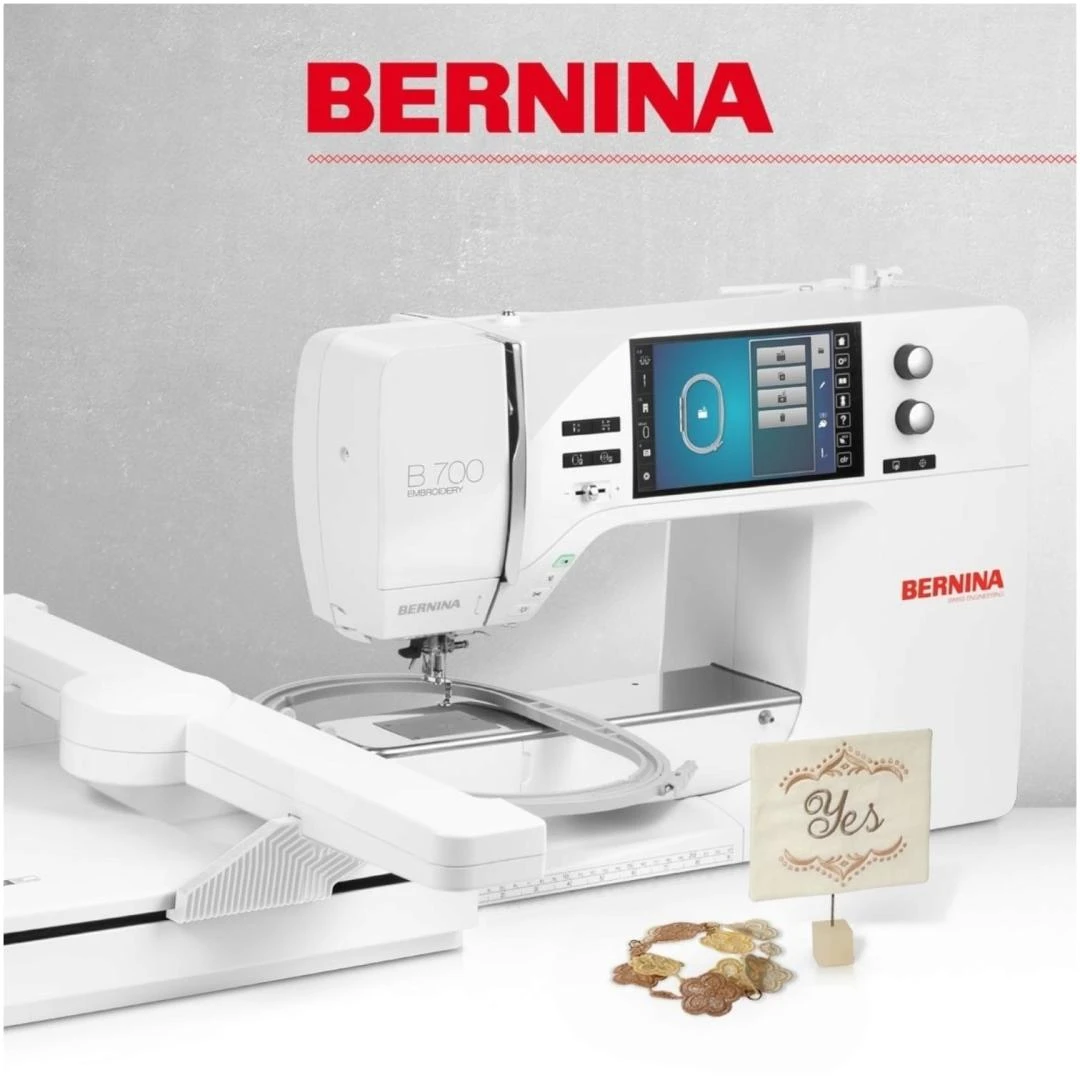 MÁQUINA DE BORDAR BERNINA 700