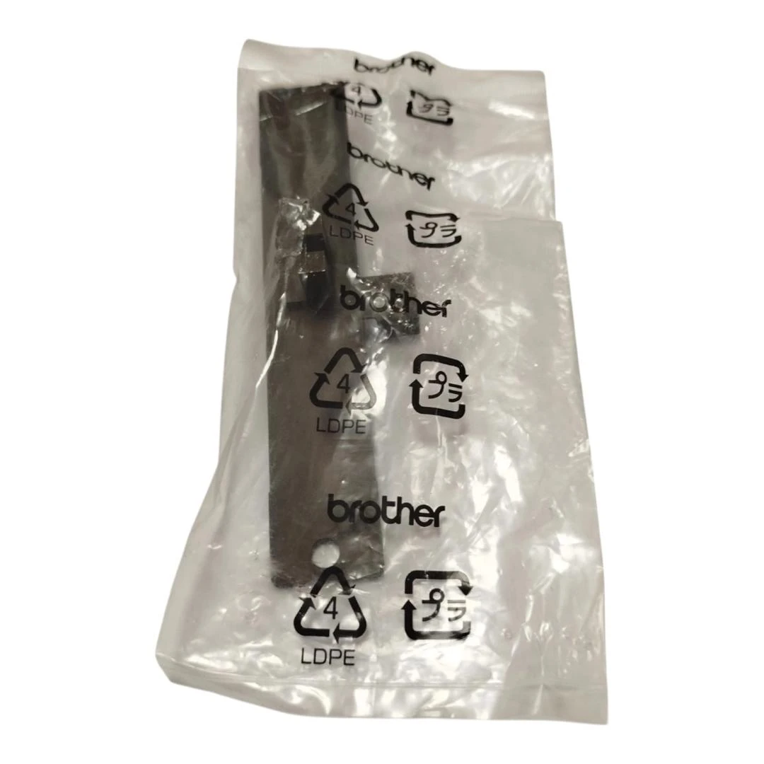 PLACA DESLIZADORA RETENCIÓN BOTÓN BA 10 BROTHER   BUTTON CATCH PLATE ASSEMBLY