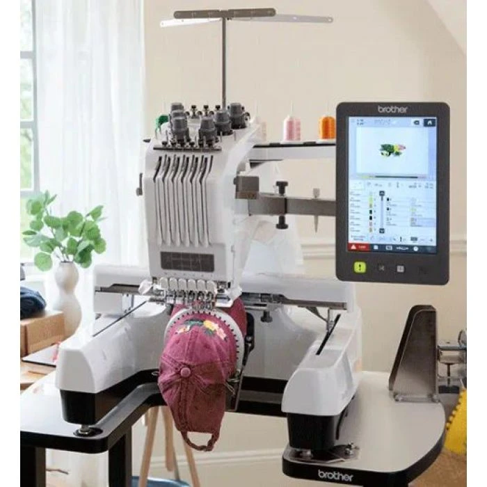 MÁQUINA DE BORDAR INDUSTRIAL BROTHER PR680W