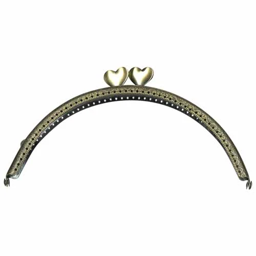 BOQUILLA MONEDERO CORAZONES 15 CM