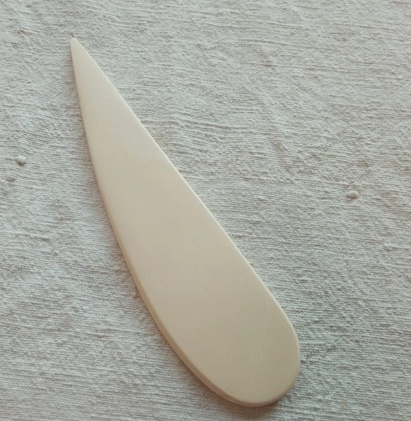 CLAVIJA DE SASTRE GOTA