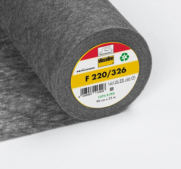 ENTRETELA TERMOADHESIVA F220 NEGRA 25 CM