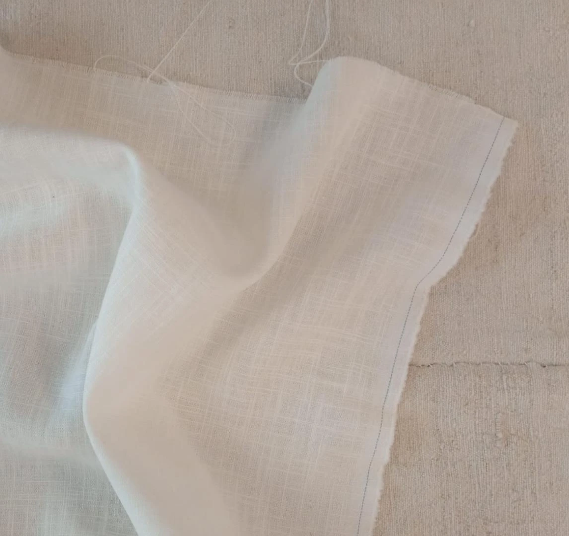 LINO LAVADO BLANCO 140 - 230G/CM2 - 25 CM