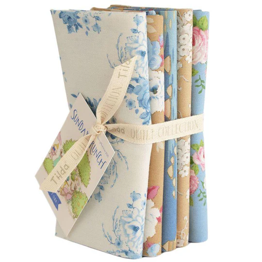 TELA TILDA 5 FAT QUARTER SUNDAY BRUNCH BLUE/SAND