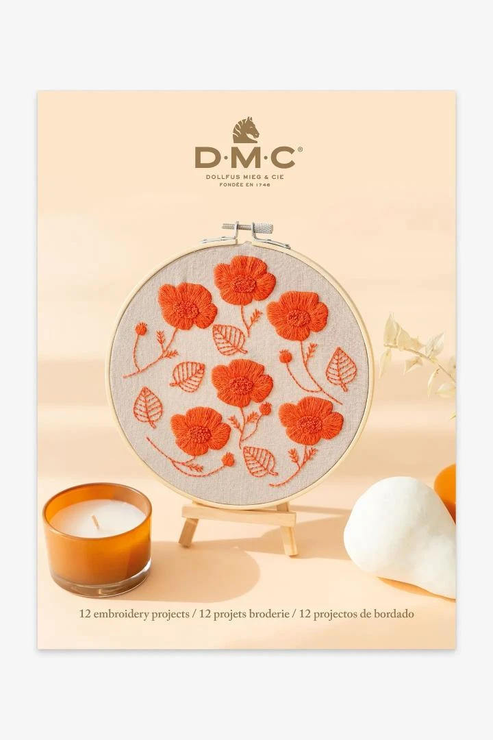 LIBRO DE MOTIVOS DE BORDADO DMC MONOCROMO