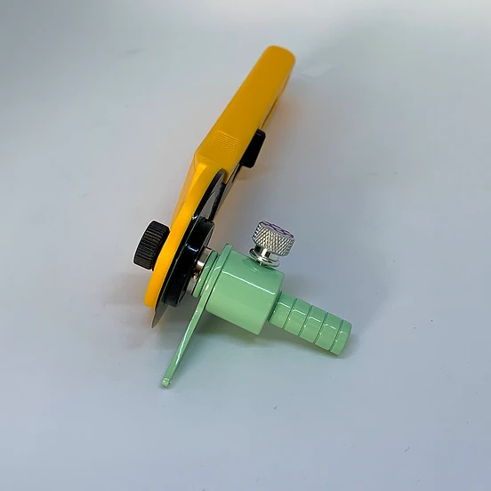 IMÁN PARA MARGEN DE COSTURA CUTTER 5.5CM EUCALIPTO