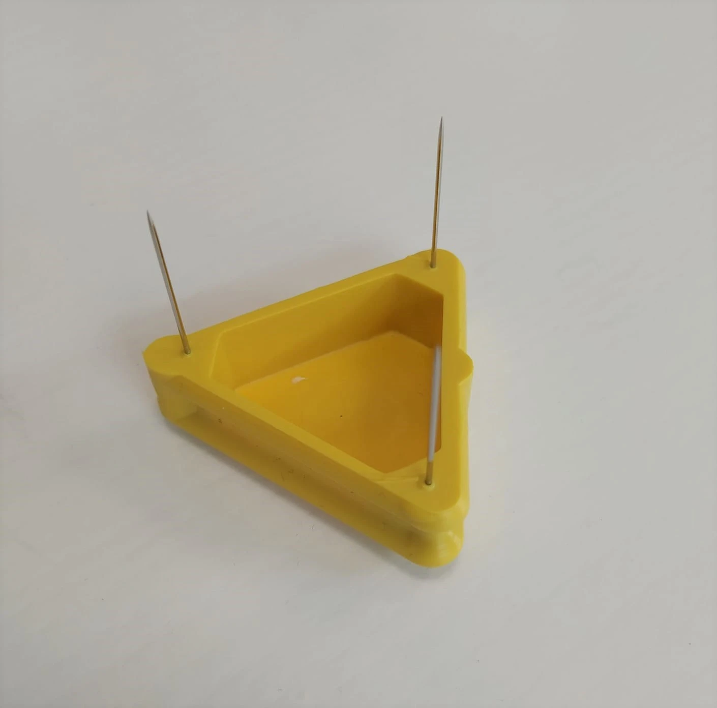 PINCHOS DE SUJECIÓN PARA CASAR TELAS 20MM 3 AGUJAS